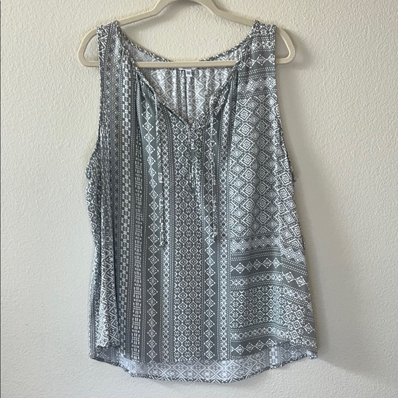 Sonoma Tops - Sonoma green  Patterned Sleeveless boho Top size xxl